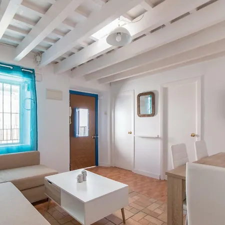Apartamento Trinidad Atico Apartment *